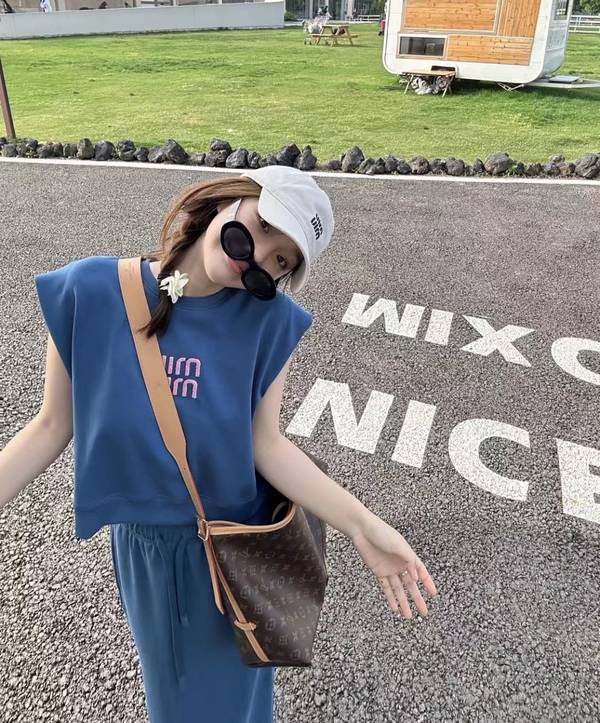 Miu Miu Hat MUH00150 Miu Miu Hat MUH00150